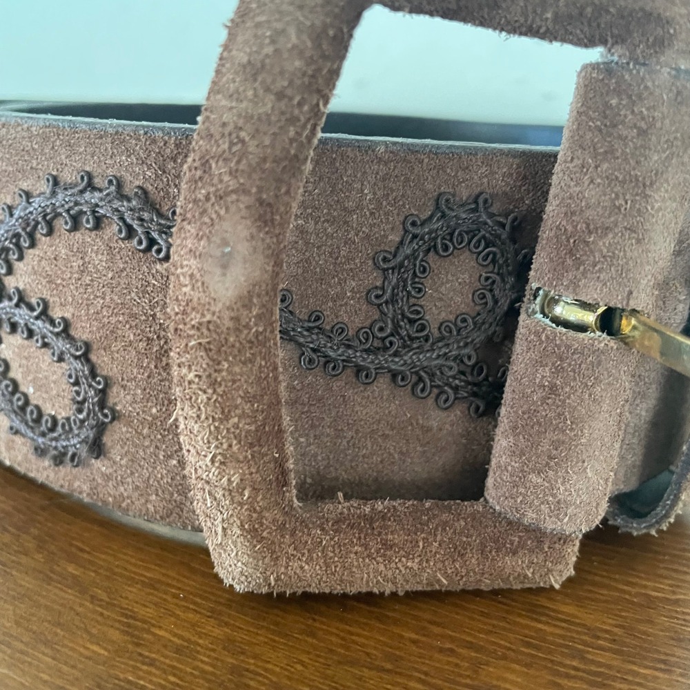 Vintage MAX MARA Belt Microsuede Embroidered Loop Design Wide Big Buckle *READ - Picture 5 of 15